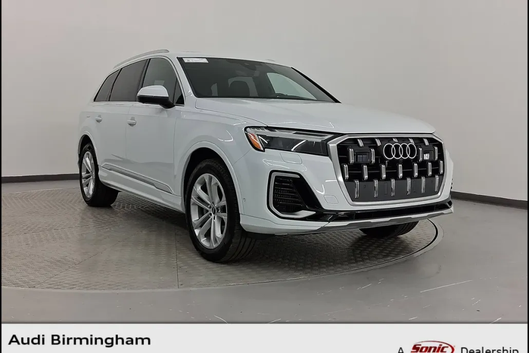 2025 Audi Q7 Premium Plus photo 1