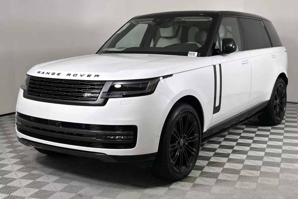 2025 Land Rover Range Rover SE photo 1