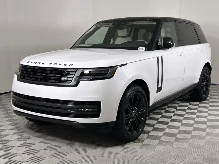 2025 Land Rover Range Rover SE photo 1