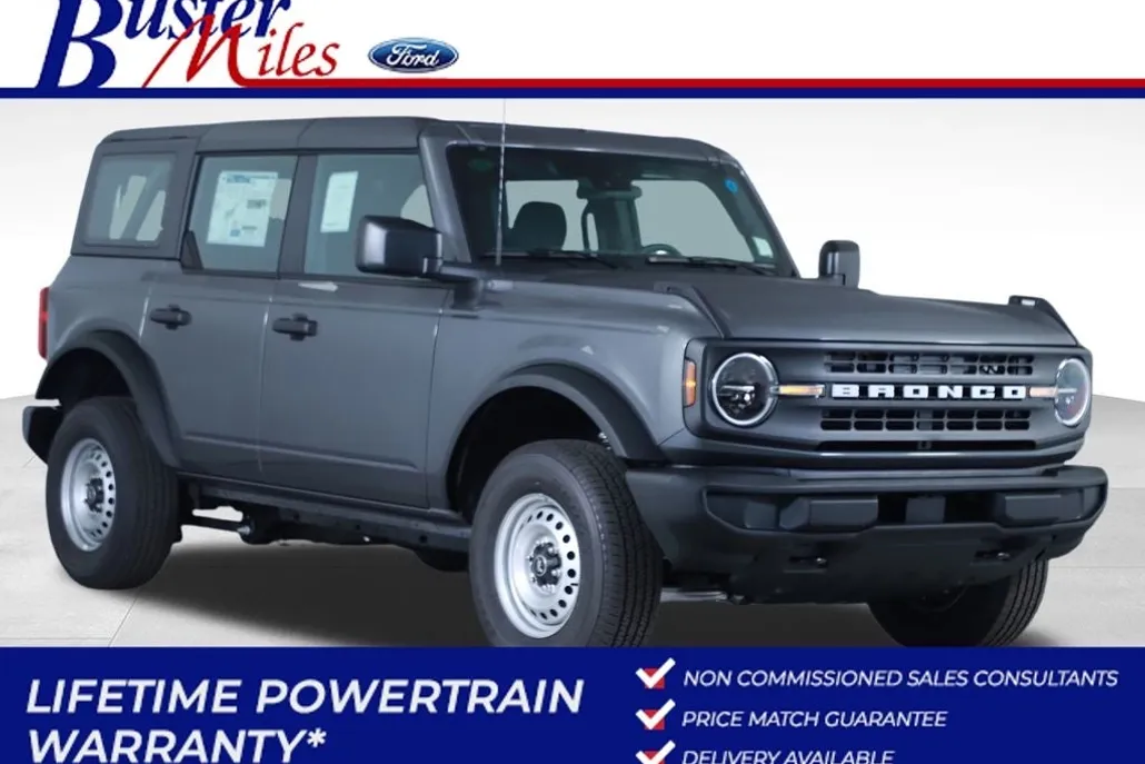 2025 Ford Bronco Base photo 1