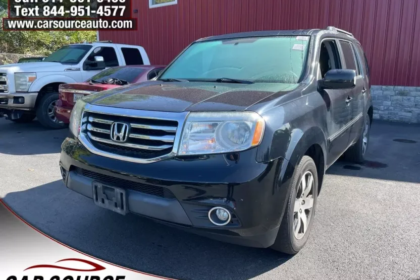 2013 Honda Pilot Touring photo 1