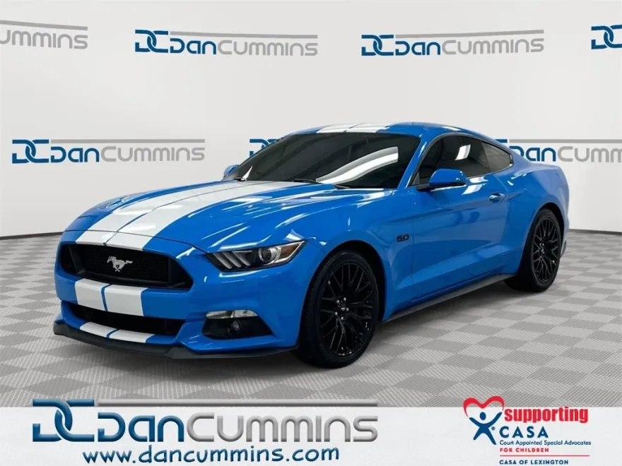 2017 Ford Mustang GT Premium photo 1
