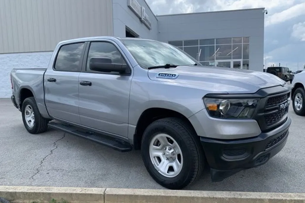 2024 Ram 1500 Tradesman photo 1