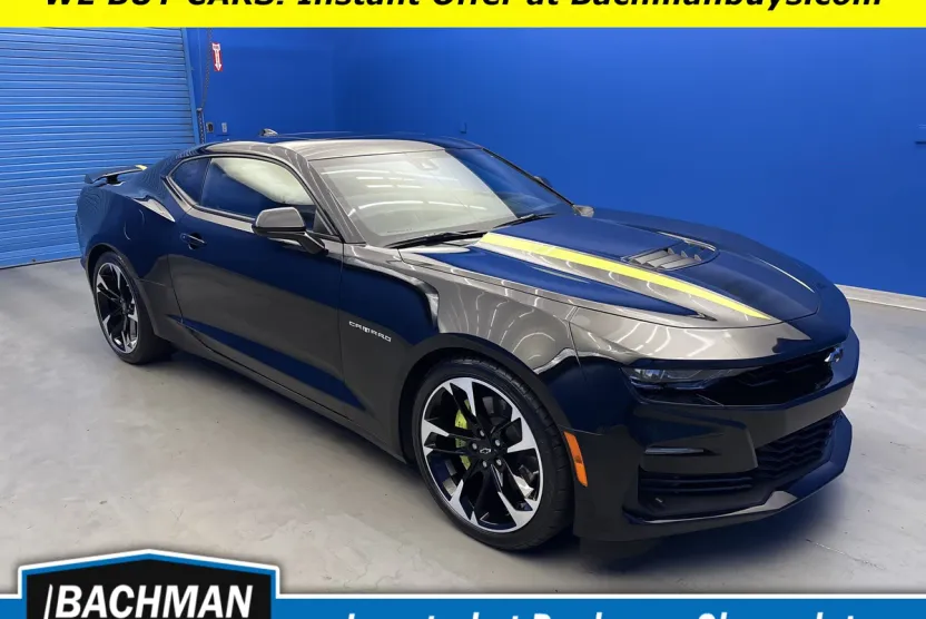 2023 Chevrolet Camaro 2SS photo 1