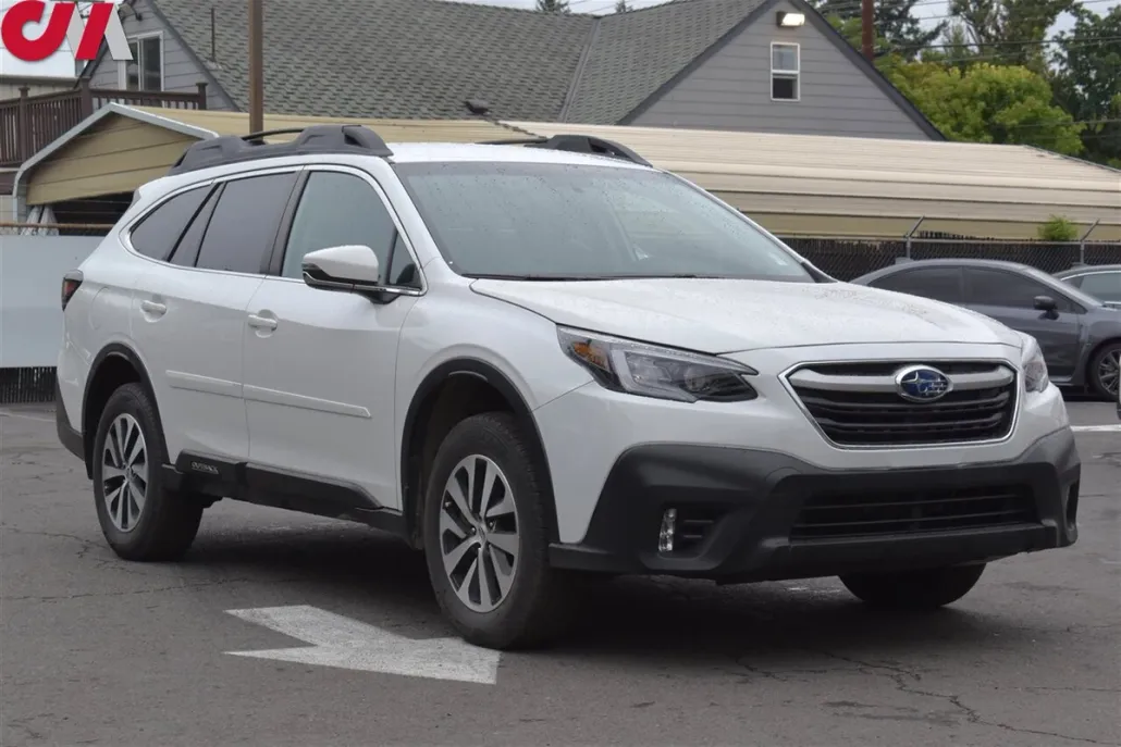 2021 Subaru Outback Premium photo 1
