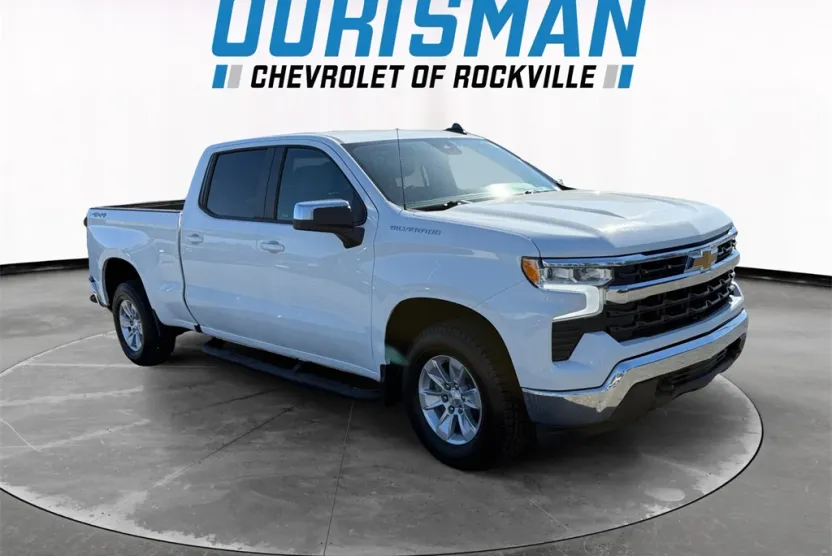 2026 Chevrolet Suburban Z71 photo 1