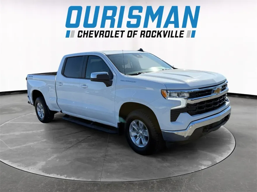 2026 Chevrolet Suburban Z71 photo 1