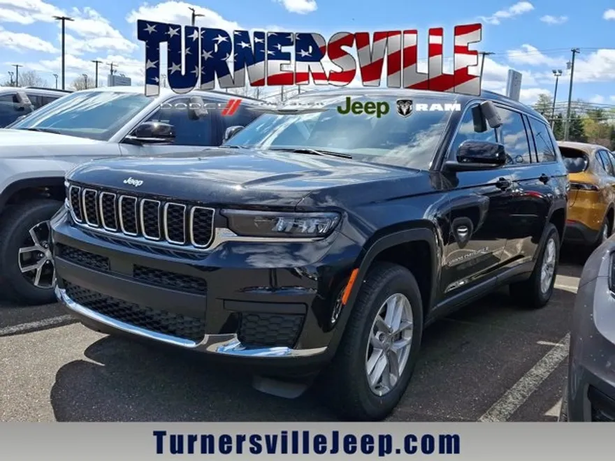 2025 Jeep Grand Cherokee L photo 1