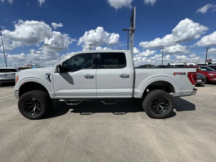 2023 Ford F-150 photo 1