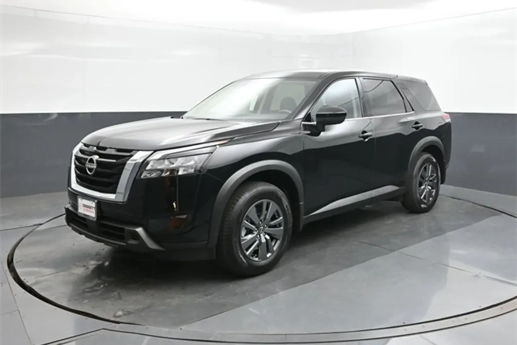 2025 Nissan Pathfinder S photo 1