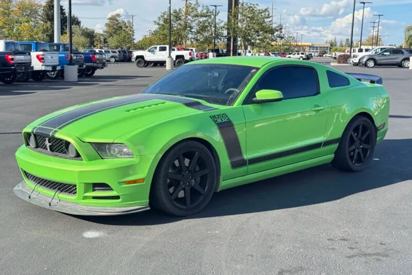2013 Ford Mustang Boss 302 photo 1