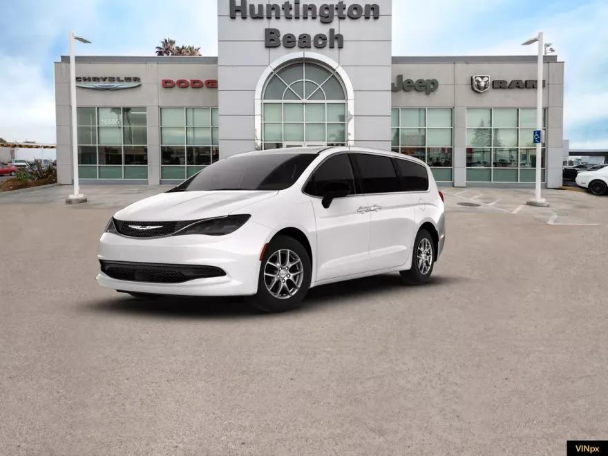 2026 Chrysler Voyager LX photo 1