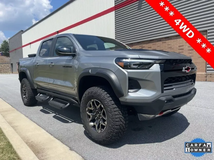 2024 Chevrolet Colorado ZR2 photo 1