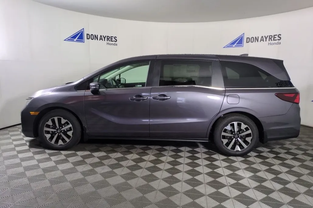 2026 Honda Odyssey EX-L photo 1
