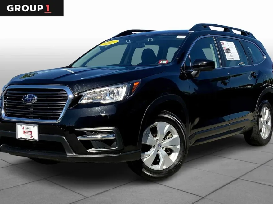 2022 Subaru Ascent Base photo 1