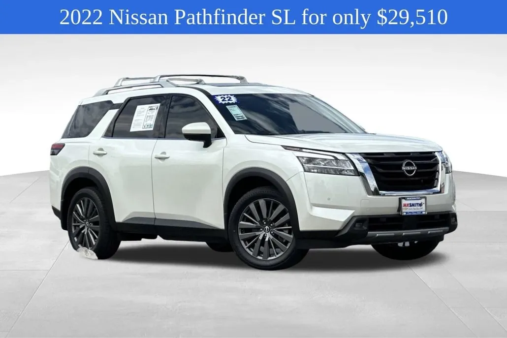 2022 Nissan Pathfinder SL photo 1