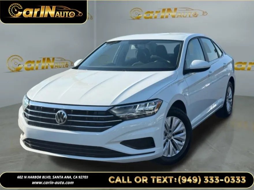 2019 Volkswagen Jetta SE R-Line photo 1
