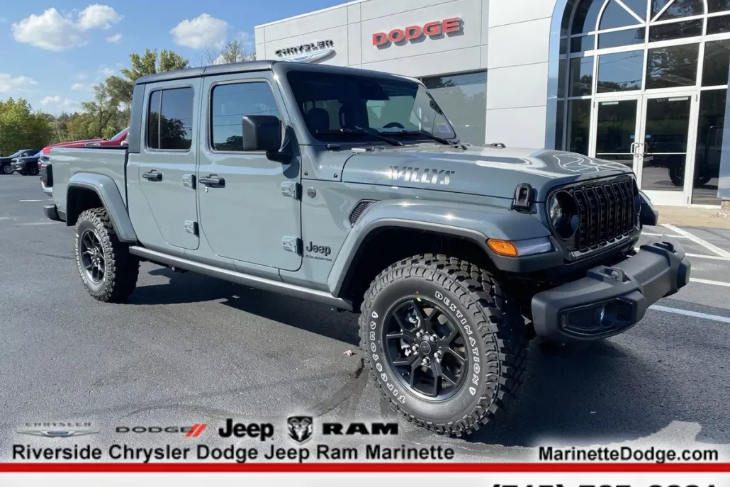 2026 Jeep Gladiator Sport photo 1
