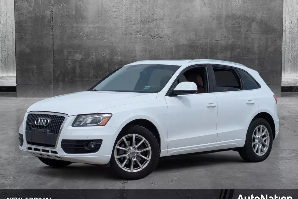 2012 Audi Q5 Premium 2.0T Plus photo 1