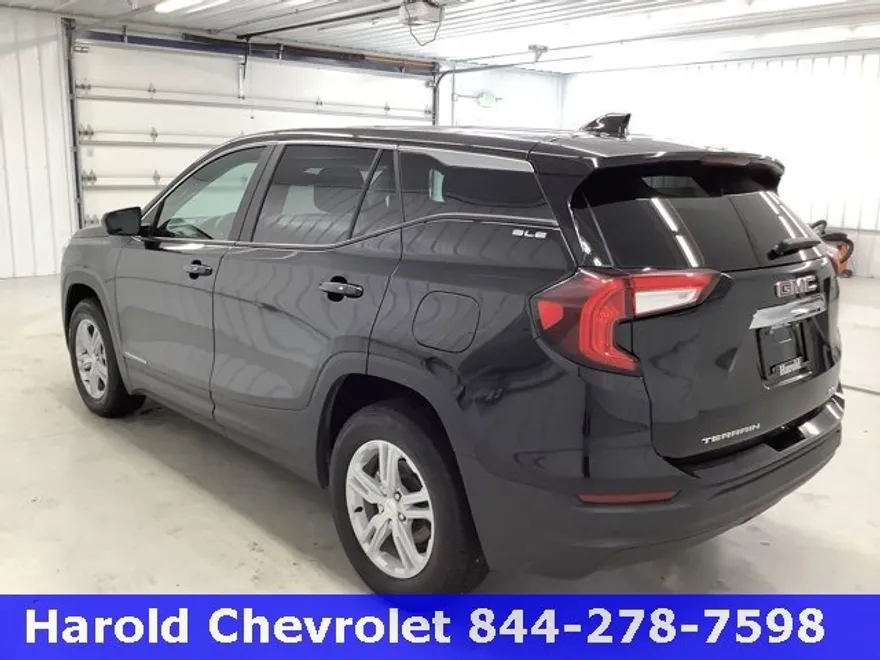 2024 Gmc Terrain SLE photo 1
