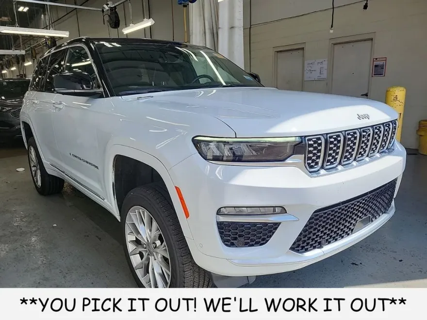 2022 Jeep Grand Cherokee Summit photo 1