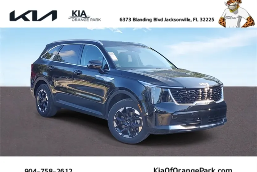 2025 Kia Sorento S photo 1