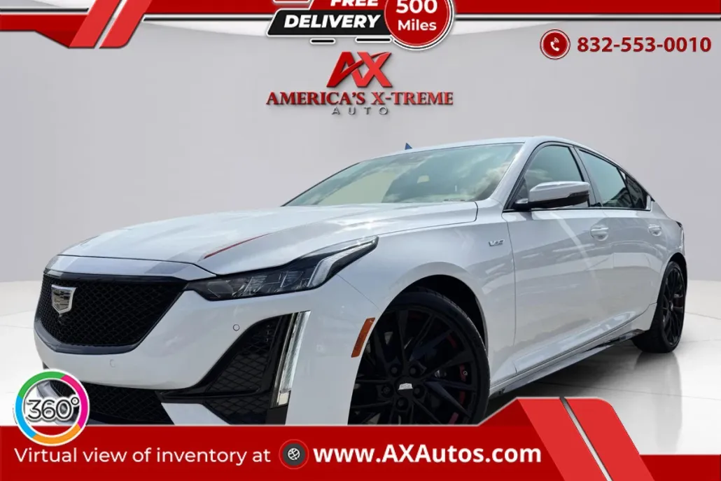 2024 Cadillac CT5 V photo 1