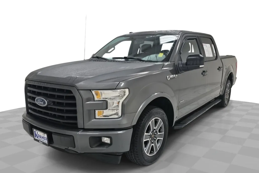 2017 Ford F-150 XLT photo 1