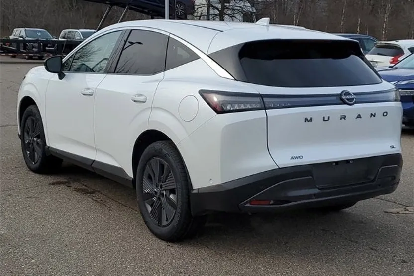 2025 Nissan Murano SL photo 1