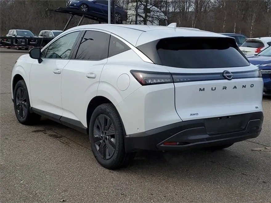 2025 Nissan Murano SL photo 1