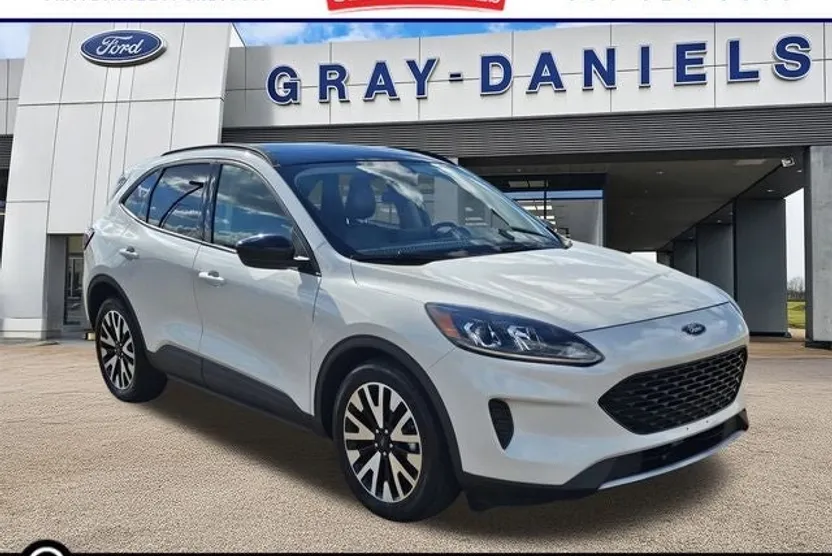 2020 Ford Escape SE Sport Hybrid photo 1