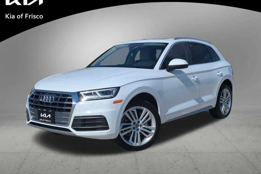 2020 Audi Q5 Premium Plus photo 1