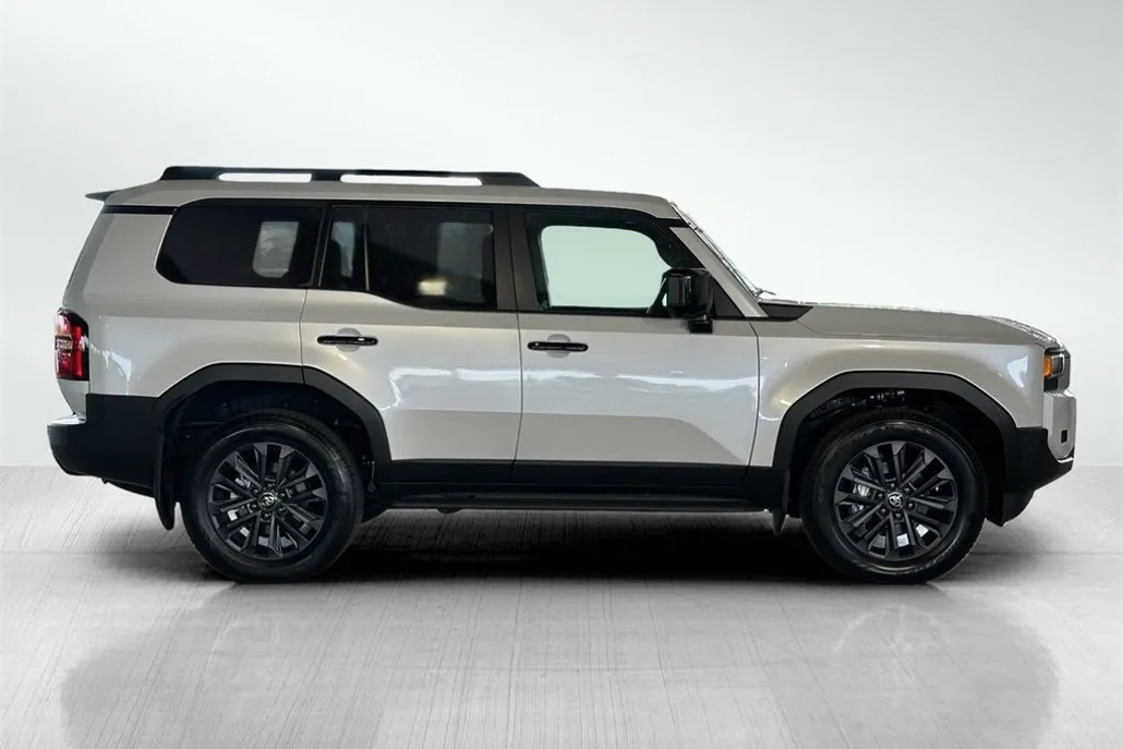 2024 Toyota Land Cruiser Base photo 1