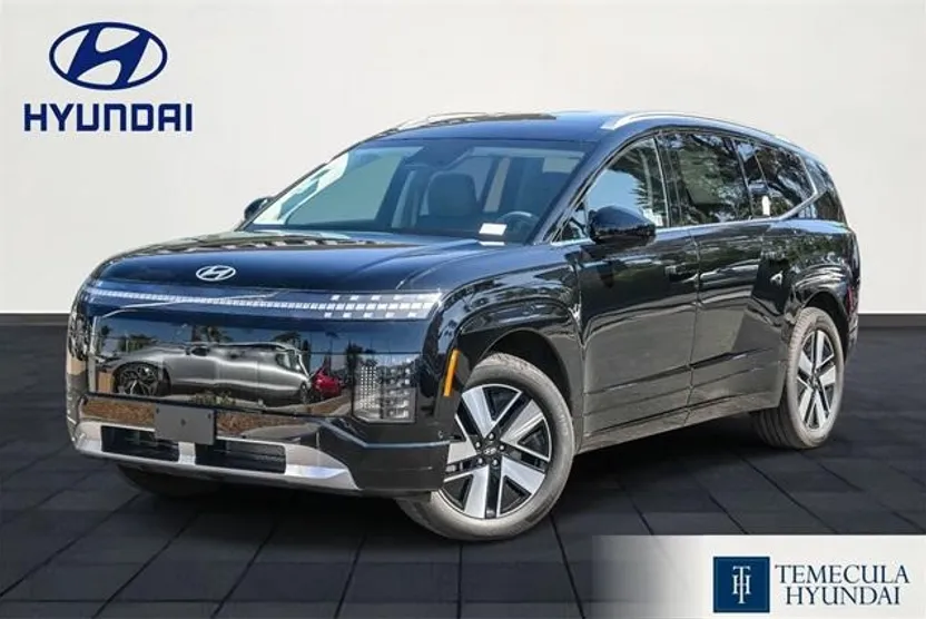 2026 Hyundai Ioniq SEL photo 1