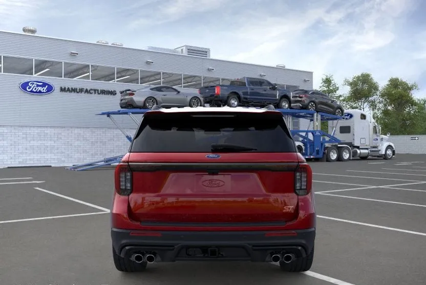 2025 Ford Explorer ST photo 1
