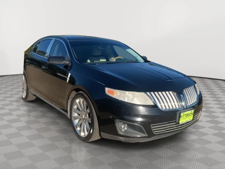 2010 Lincoln MKS EcoBoost photo 1