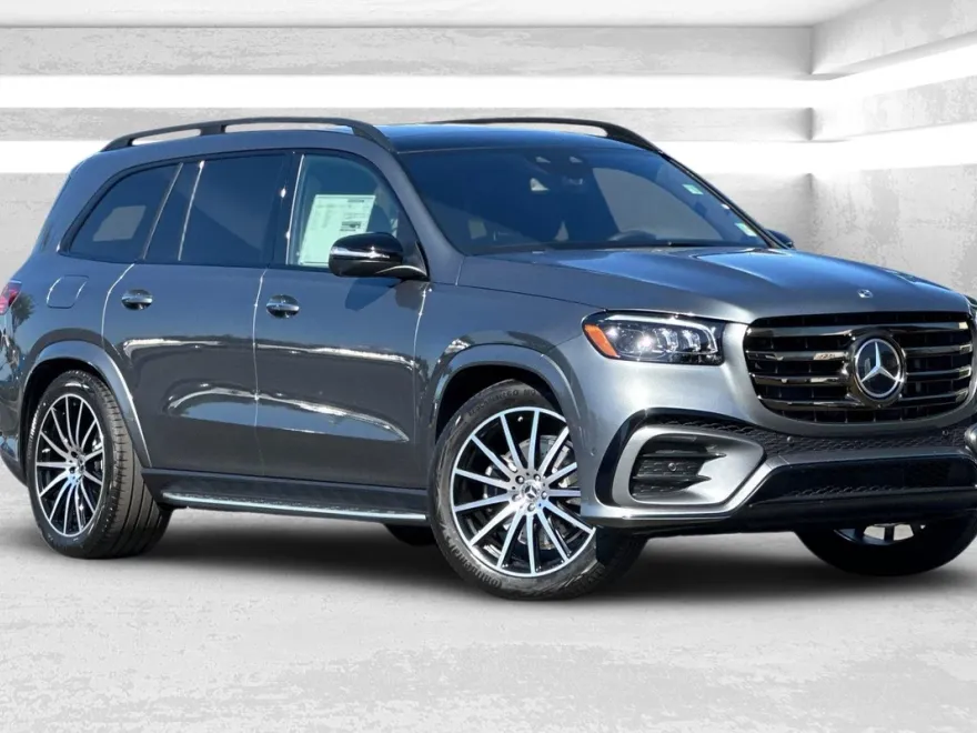 2026 Mercedes Benz GLS 580 4MATIC photo 1