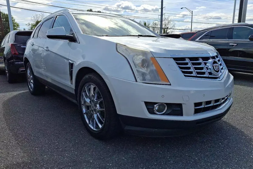 2014 Cadillac SRX Performance photo 1