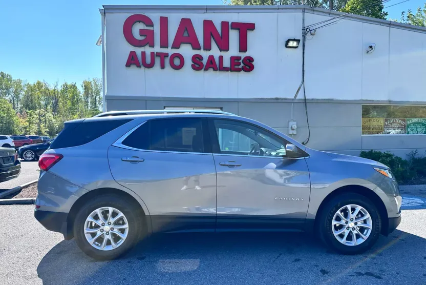 2018 Chevrolet Equinox photo 1