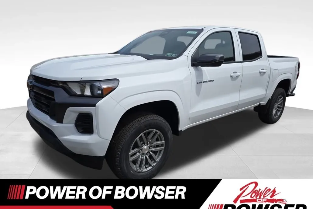 2025 Chevrolet Colorado Work Truck LT photo 1