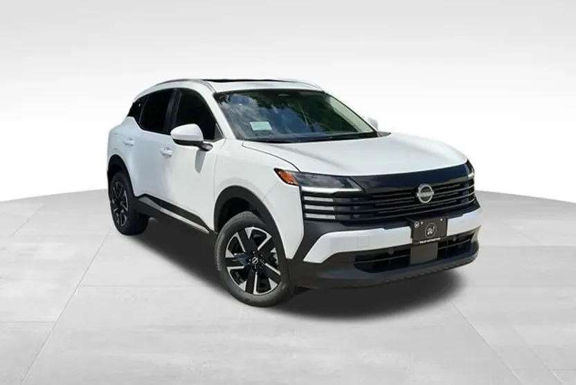 2025 Nissan Kicks SV photo 1