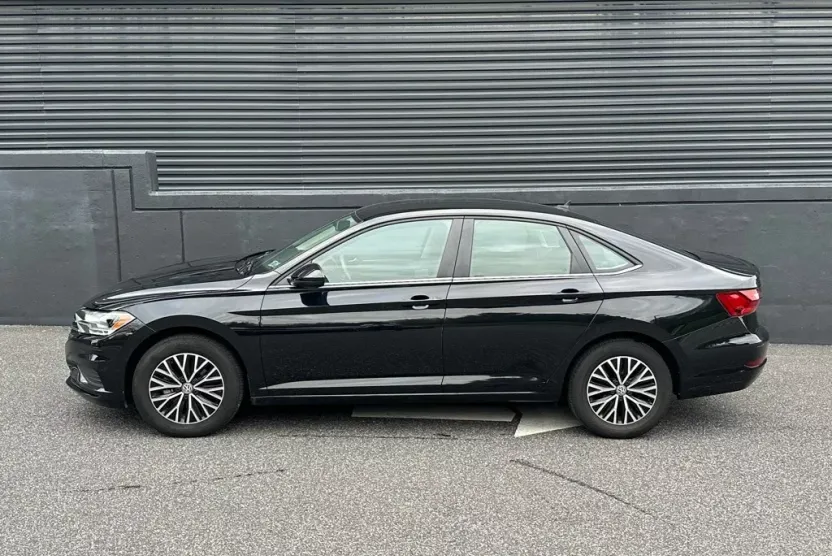 2021 Volkswagen Jetta 1.4T S photo 1