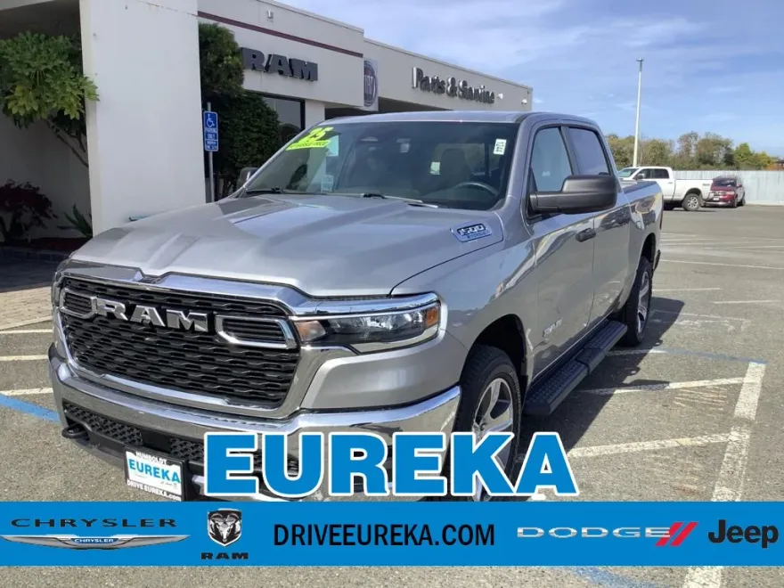 2025 Ram 1500 Tradesman photo 1