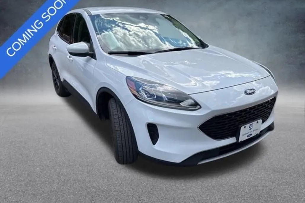 2020 Ford Escape SE photo 1
