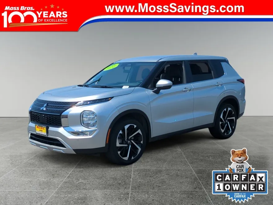 2024 Mitsubishi Outlander SE photo 1