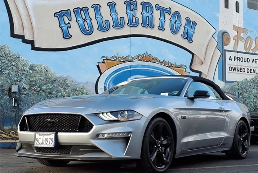 2021 Ford Mustang GT Premium photo 1