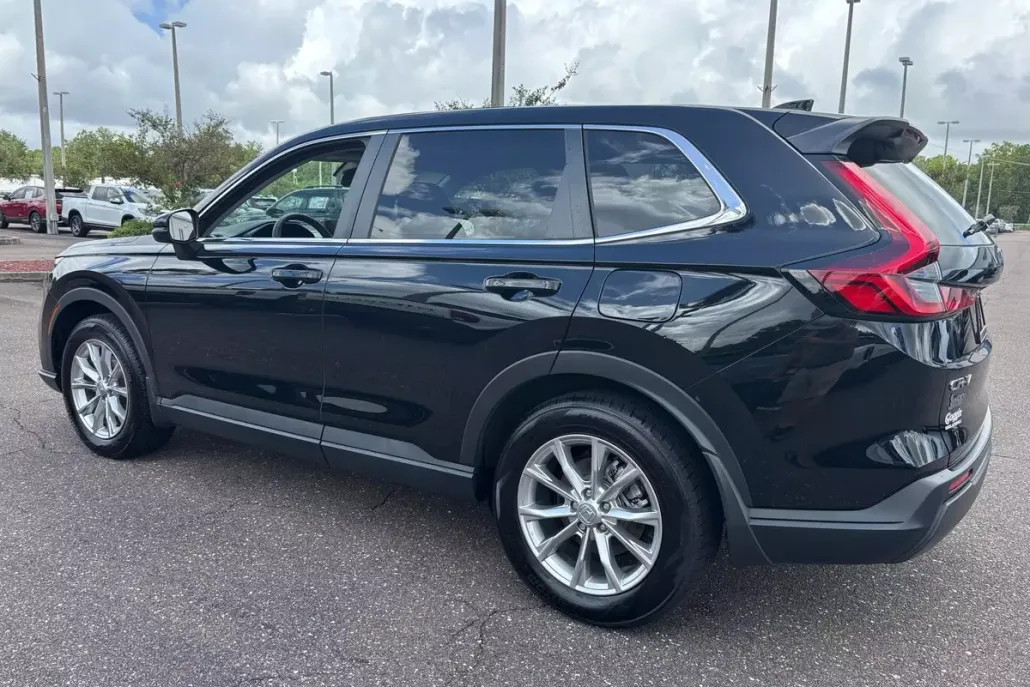 2023 Honda CR-V EX photo 1