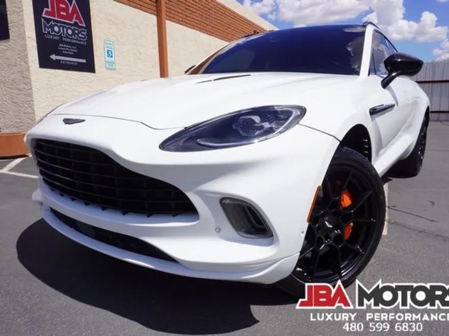 2022 Aston Martin DBX AM8 photo 1