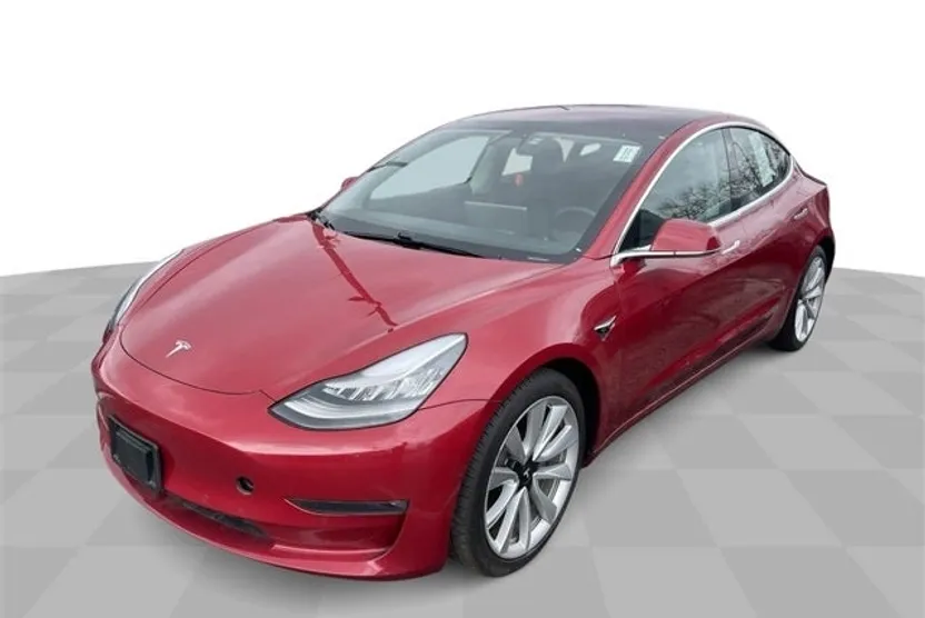 2018 Tesla Model 3 Long Range photo 1