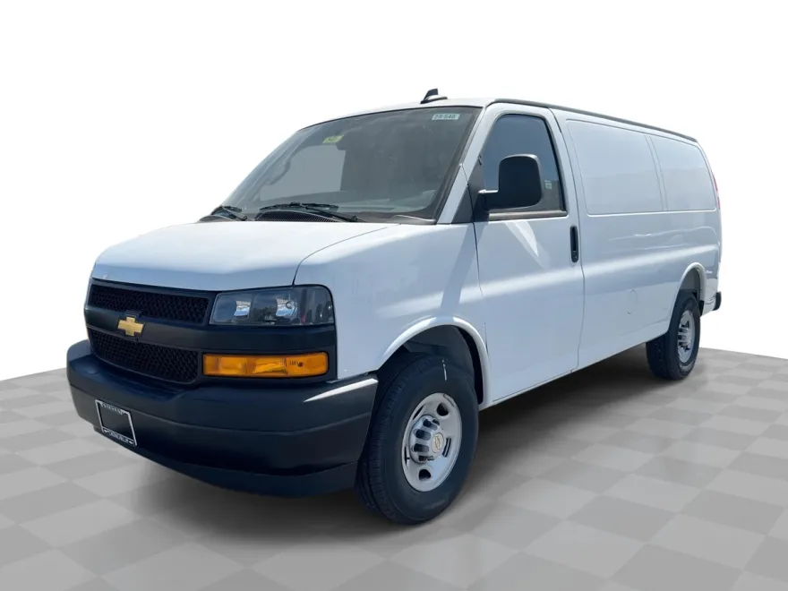 2025 Chevrolet Express Cargo 2500 photo 1